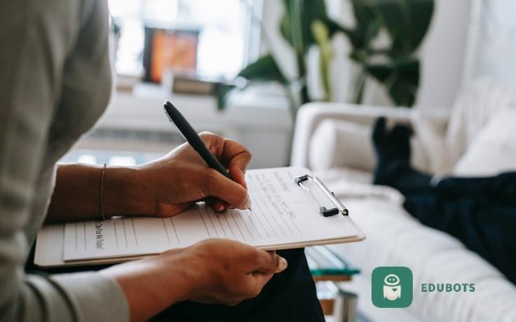 woman filling in questionnaire