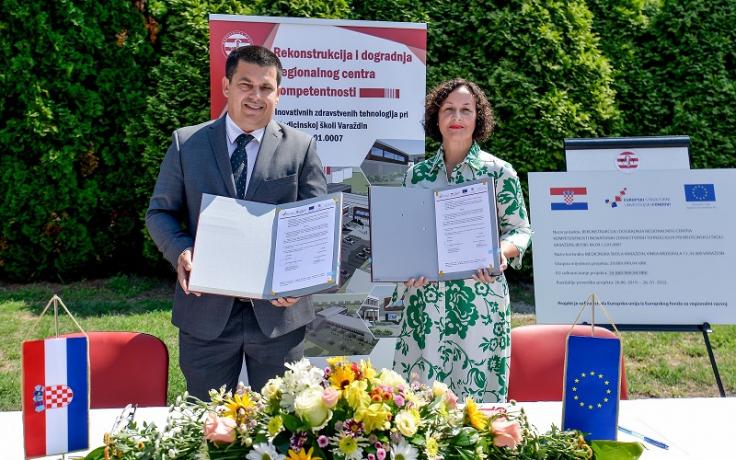 Potpisivanje ugovora